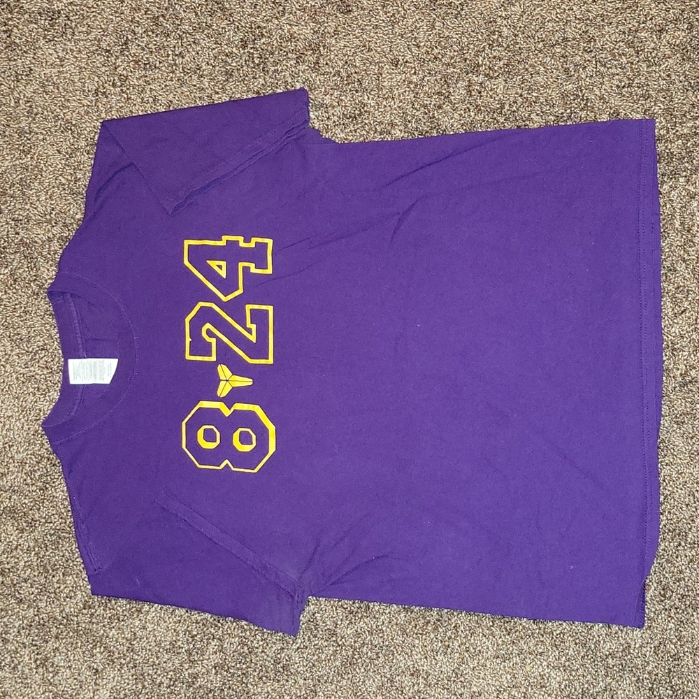 Kobe Bryant 8/24 shirt